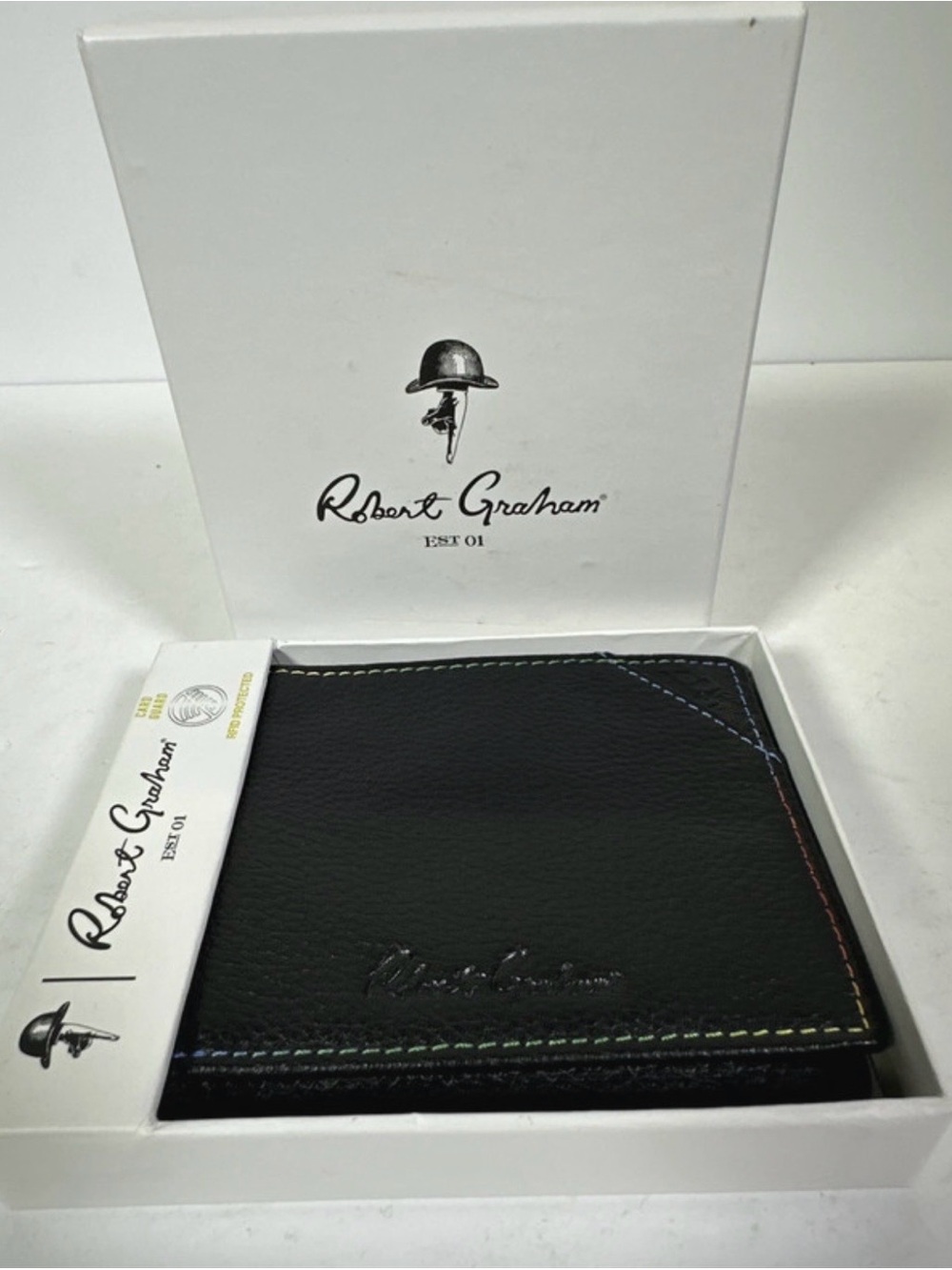 Chic Robert Graham Black Leather Wallet with Stitch Accents